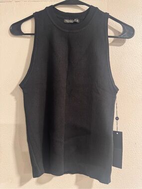 Emerson Lang Young Contemporary NWT Size XL